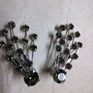 VTG Weiss rhinestone spray clip earrings excellent